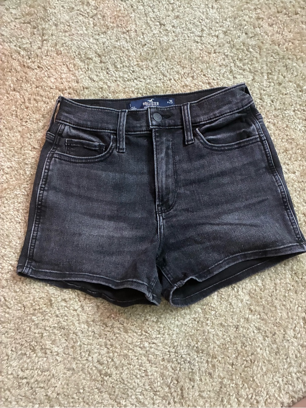 Hollister High-Rise Denim Shorts Black Wash Soft Stretch Size 1 W25